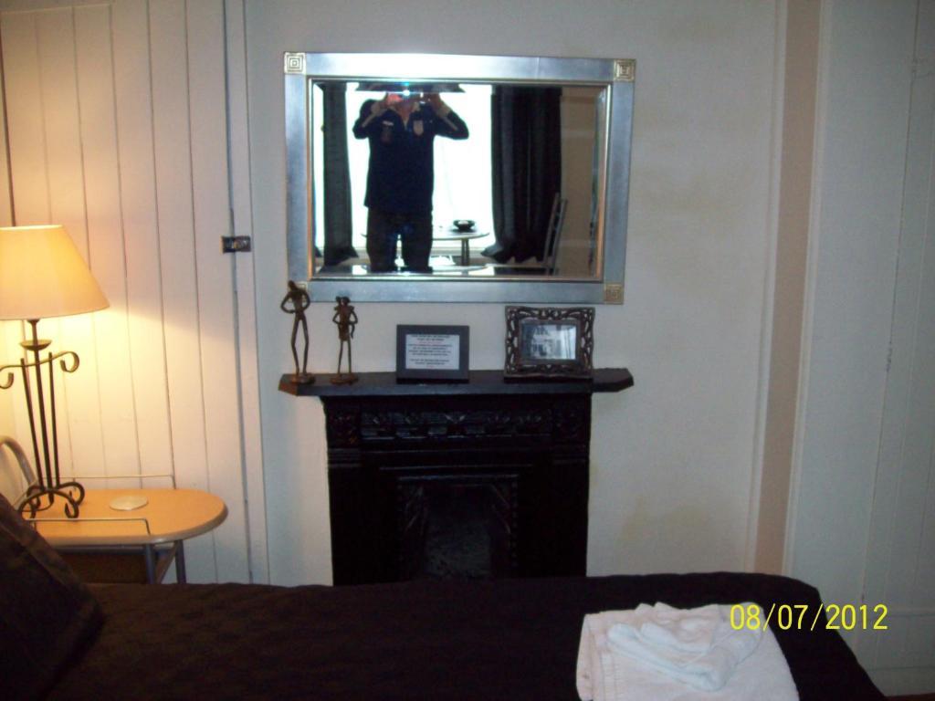 בברלי Minster Garth Guest House חדר תמונה