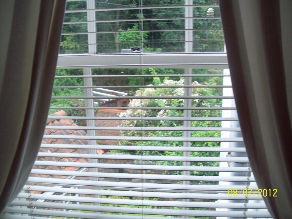 בברלי Minster Garth Guest House חדר תמונה
