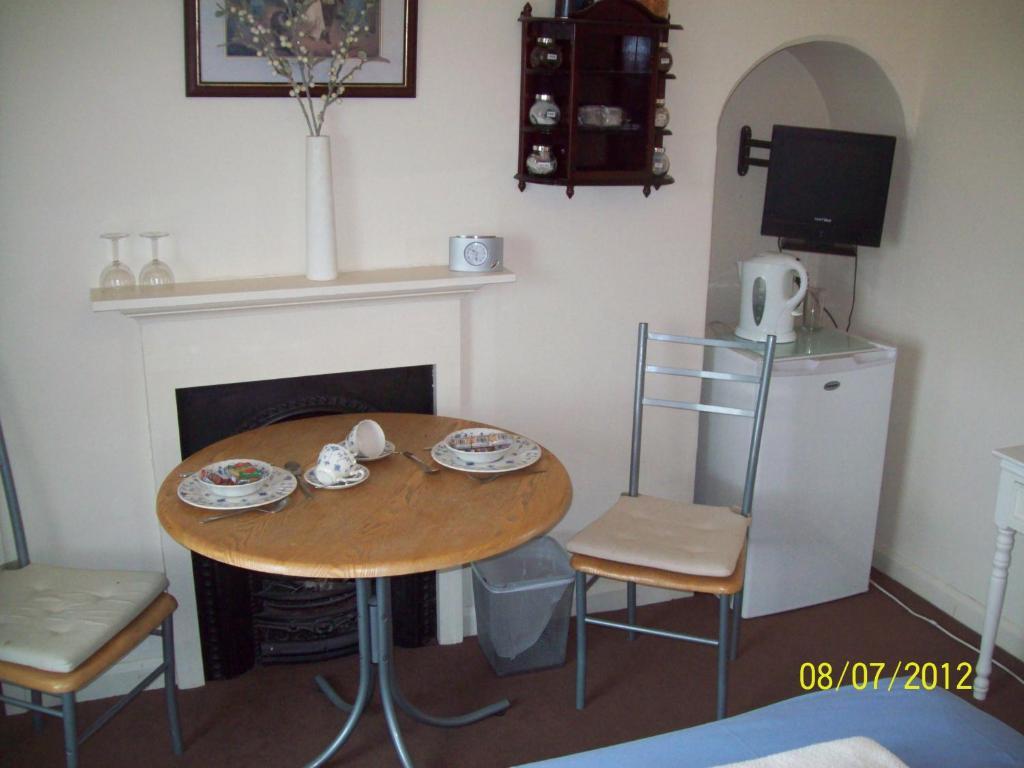 בברלי Minster Garth Guest House חדר תמונה